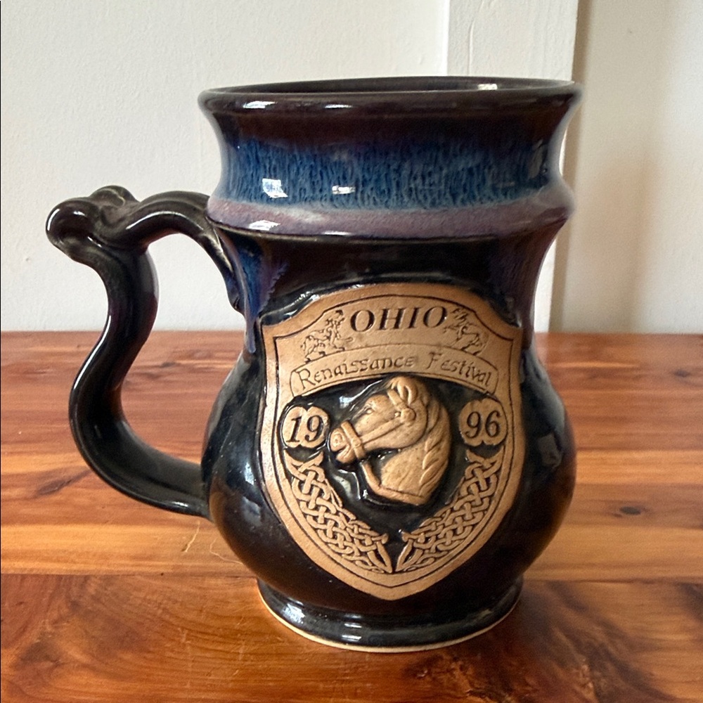 Ohio Renaissance Festival 1996 Horse Emblem Stoneware Glazed Pottery Mug